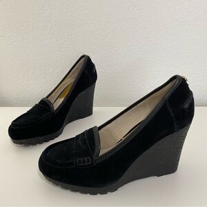 MICHAEL KORS | Black Suede Platform Wedge Size 6.5
